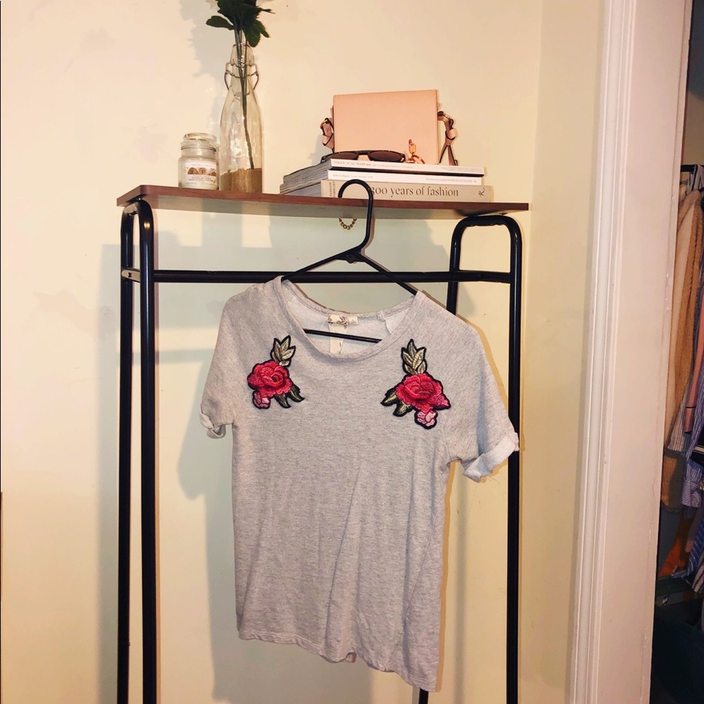 ROSE TEE - Picture 3 of 6
